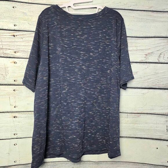 CJ Banks Navy Relaxed Restyled Tee Top 2X NWT - Picture 2 of 7